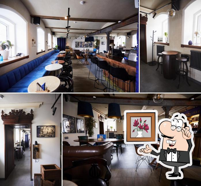 Интерьер "Местные"