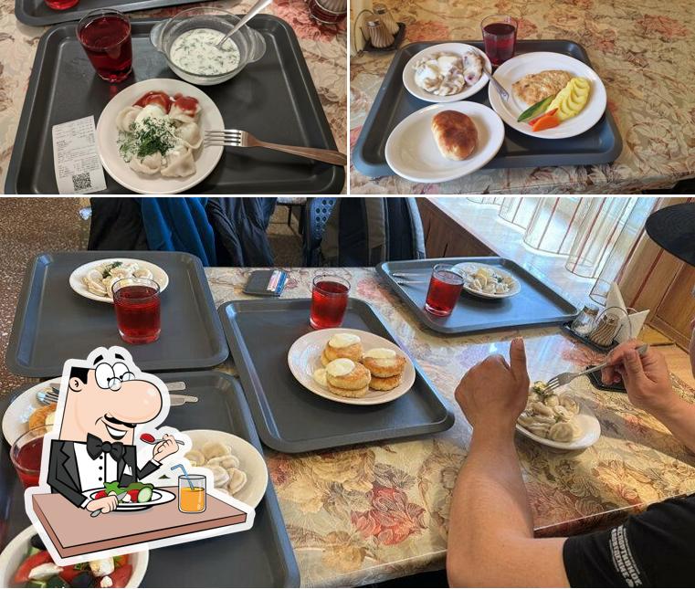 Еда в "Пельменной"