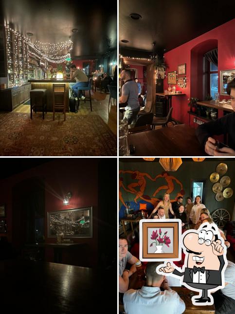 Посмотрите на внутренний интерьер "Ботаник Бар-гербарий"