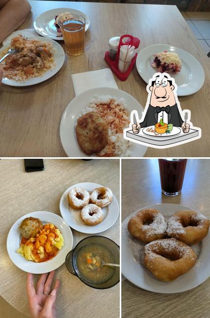 Снимок, на котором видны еда и напитки в Пышки