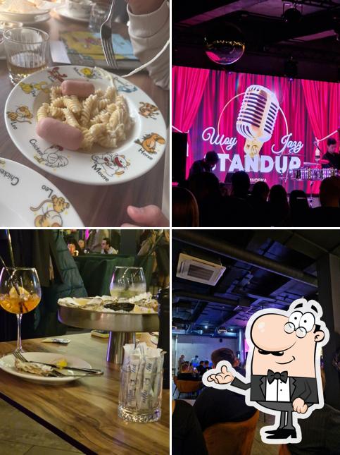 Посмотрите на внутренний интерьер "Малиновка"