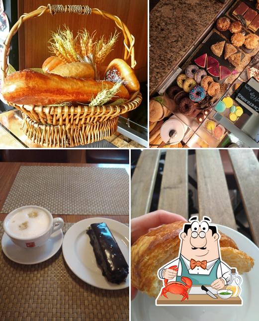 Попробуйте блюда с морепродуктами в "Булочной на Хмельницкого"