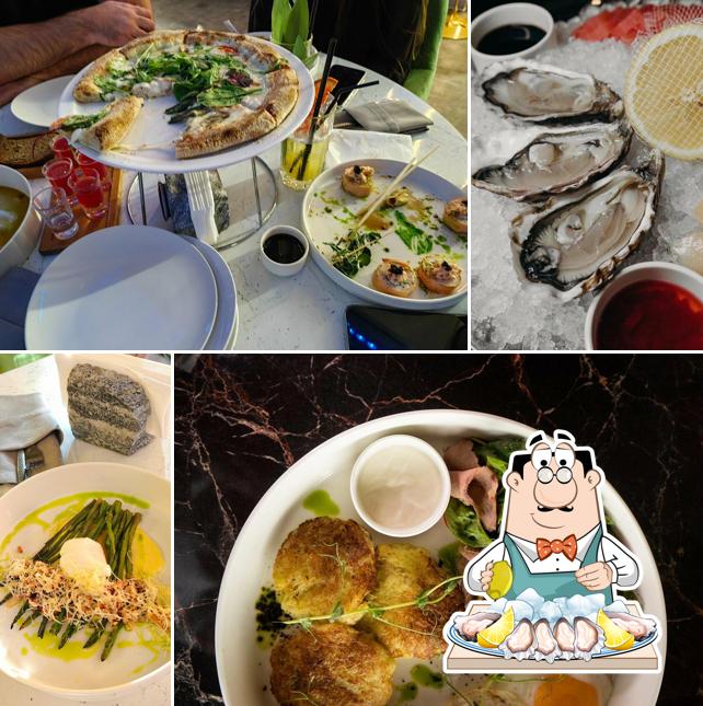 Устрицы в "The Bird"