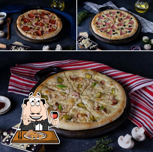 Закажите пиццу в "Takara"