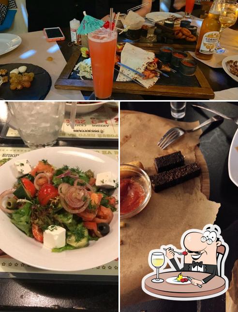 Еда в "Баре Duckstar's"