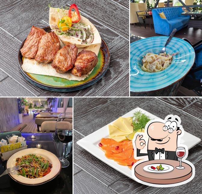 Еда в "КинZZa"