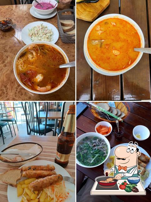 Курица с соусом карри в "Сайгон-Вьет"