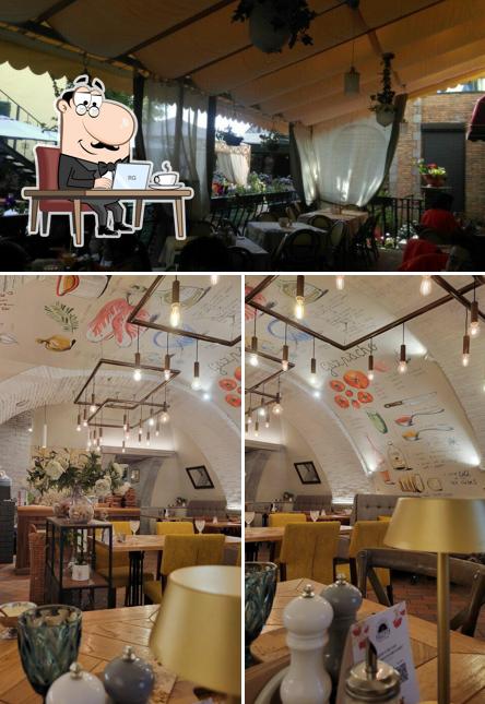 Посмотрите на внутренний интерьер "Роберто"