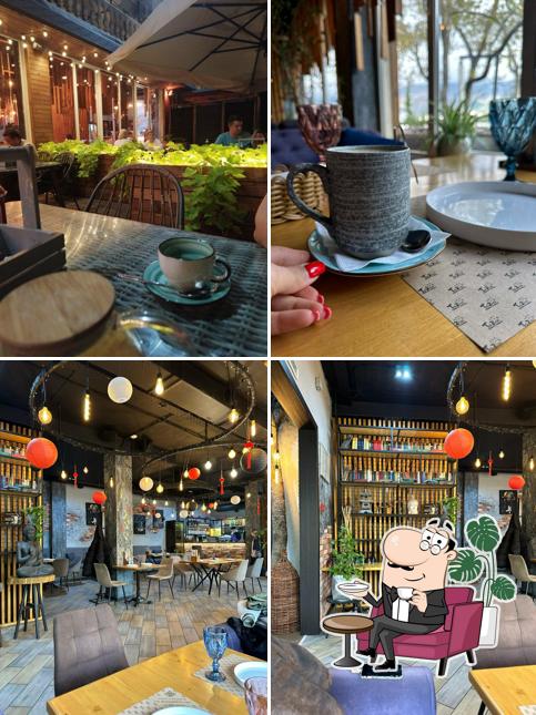 Посмотрите на внутренний интерьер "Тобико"