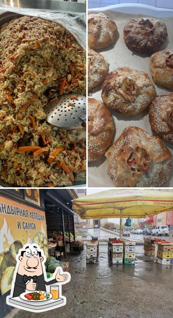 Тандырная лепёшка и самса