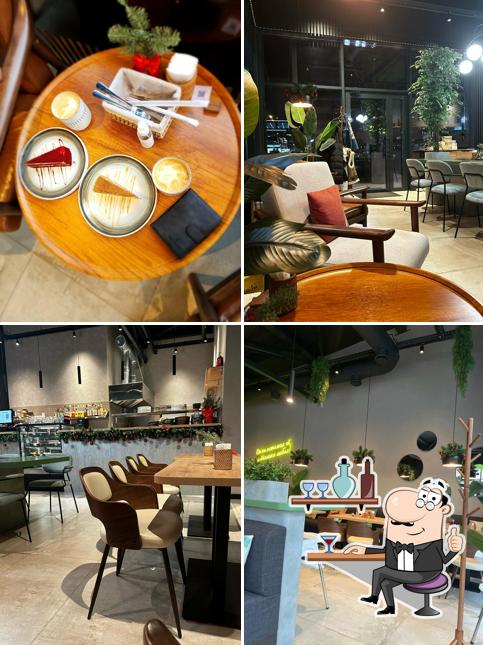 Посмотрите на внутренний интерьер "Мистер Сэндвич"