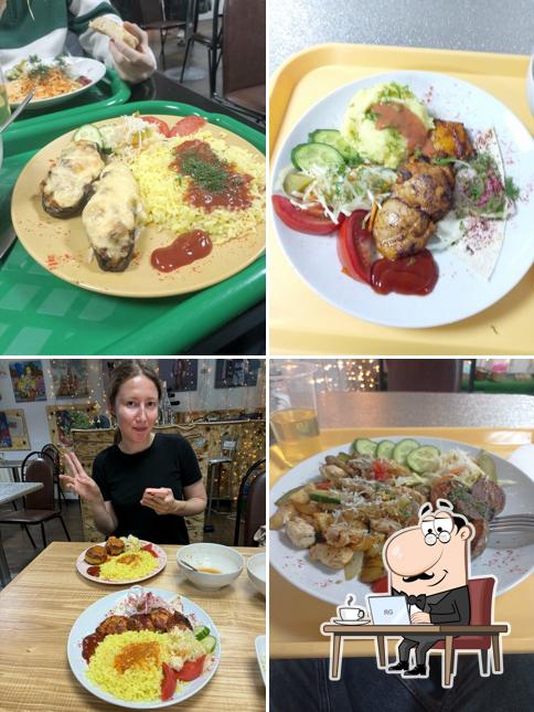 Посмотрите на внутренний интерьер "Мособед"