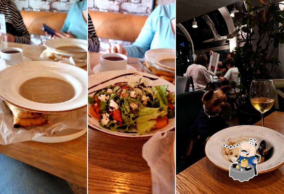 Еда в "ЛапшаРисе"