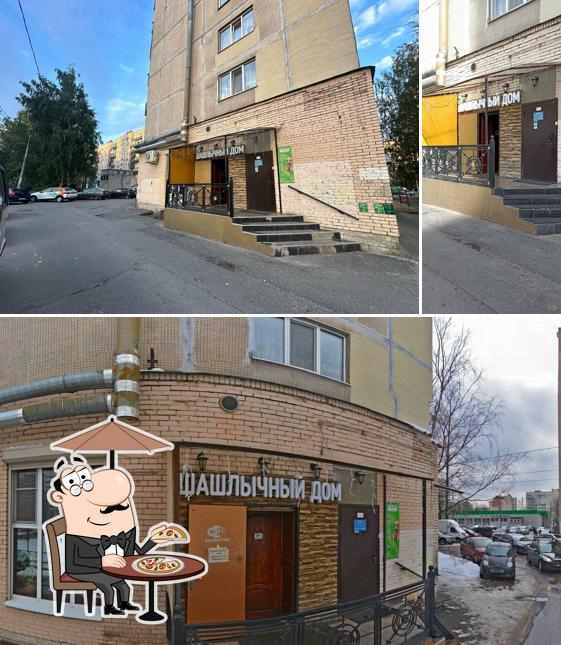 Посмотрите, как "Шашлычный дом" выглядит снаружи