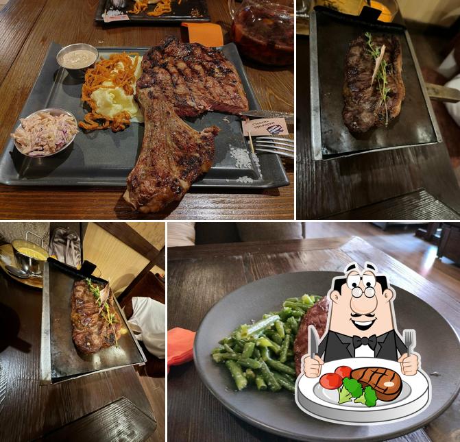 Стейк в "Жадине Говядина"