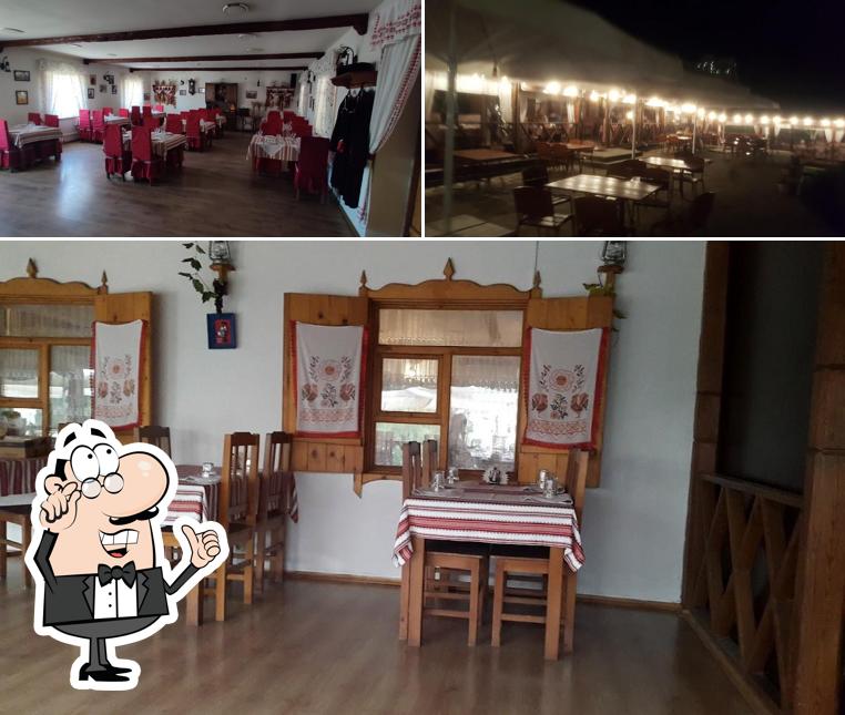 Посмотрите на внутренний интерьер "Казачьего Хутора"