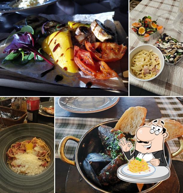 Паста карбонара в "Chelentano Bar"