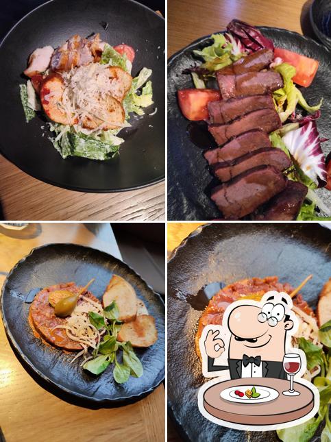 Еда в "The Бык" Еда в "The Бык"