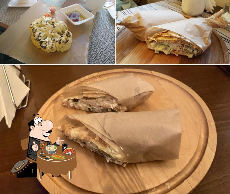 Блюда в "Пушкине кейк"