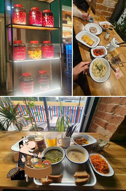 Еда в "Свойский"