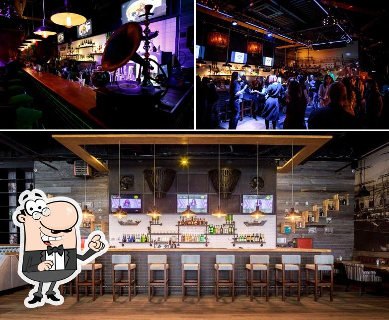 Посмотрите на внутренний интерьер "Икры"