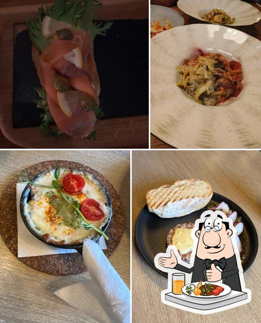 Еда в "Санта Паста"