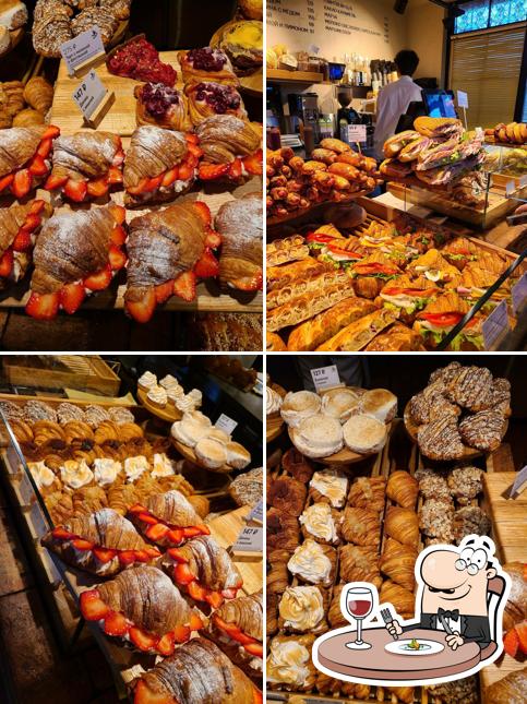 Еда в "Лев Бородинский"