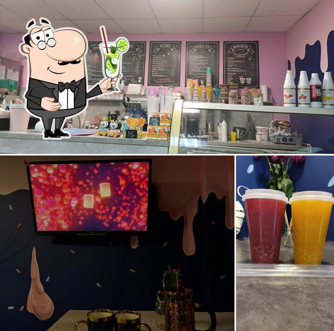 Загляните попробовать различные напитки, предлагаемые "Тутти-Фрутти"