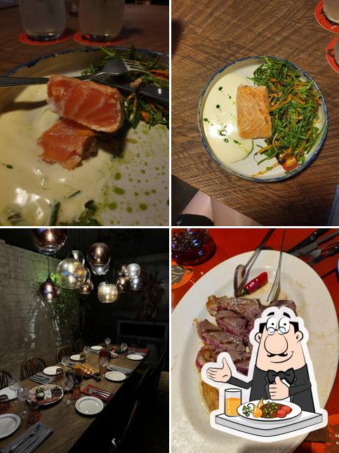 Еда в "Агони BBQ Ratskeller"