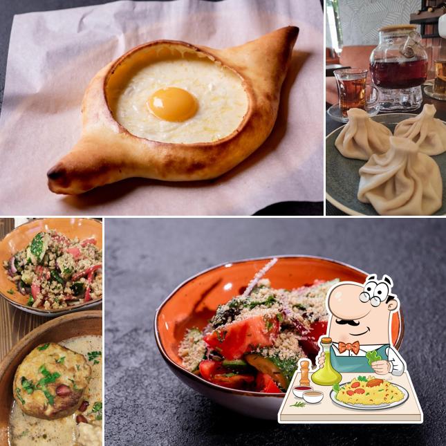 Блюда в "Батуми"