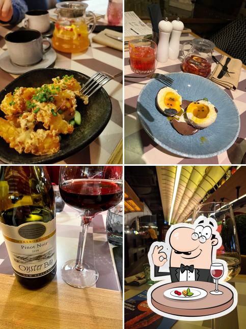 Блюда в "22 Twenty Two"