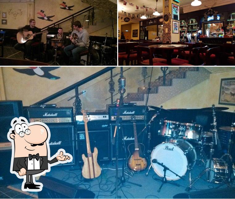 Интерьер "Ирландского паба "Тринити""