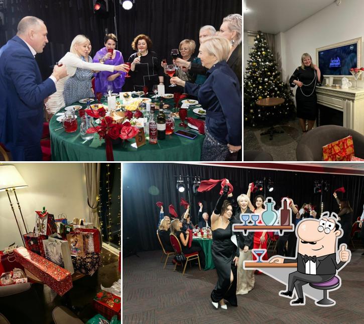 Посмотрите на внутренний интерьер "Николаевского клуба"