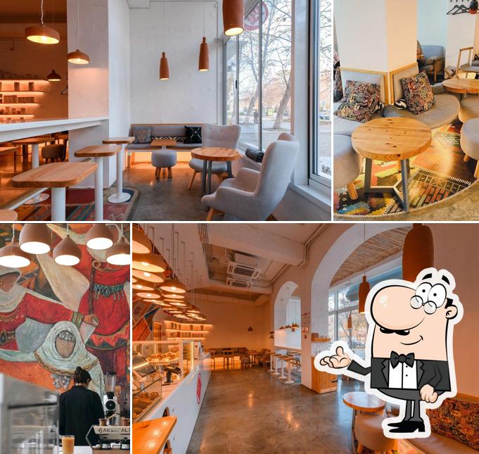 Посмотрите на внутренний интерьер "Aksakal"