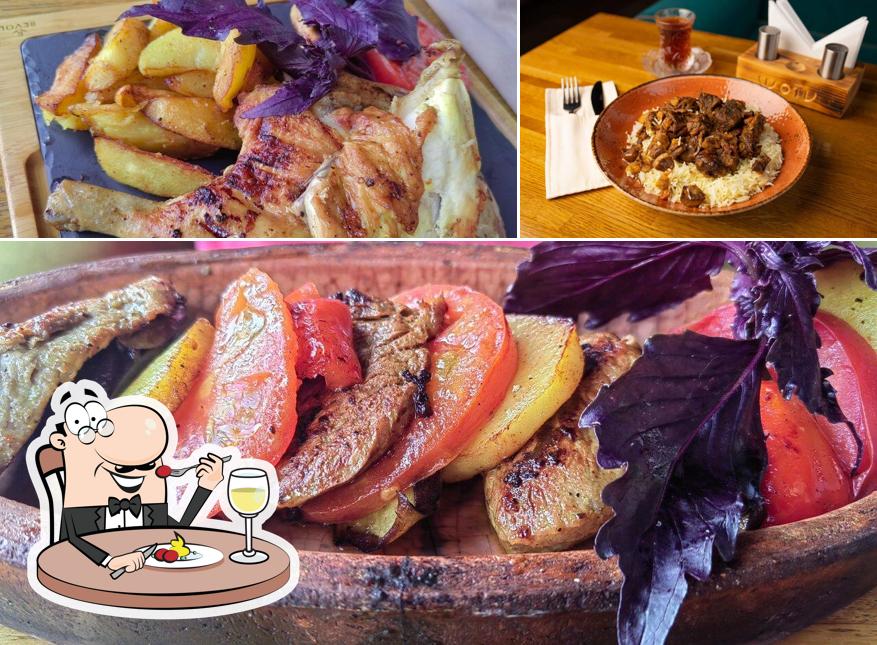 Еда в "Шоти"