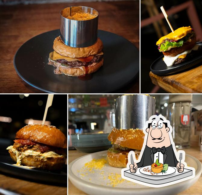 Блюда в "Middle ground"