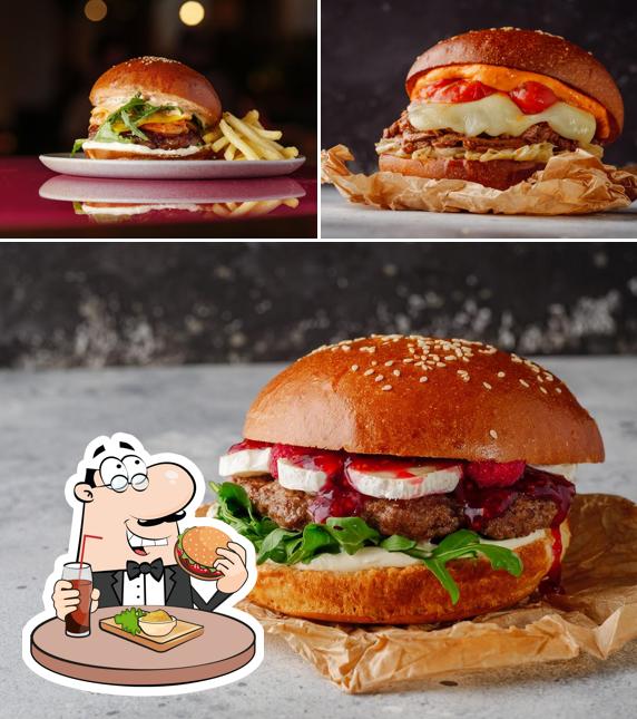 Гамбургеры из "Креветки и бургеры" придутся по вкусу любому гурману