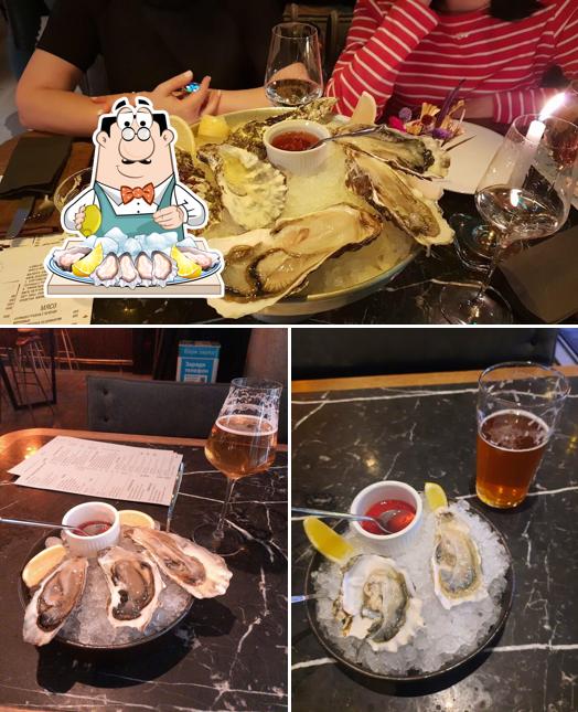 Устрицы в "Ресторане-баре Находка"