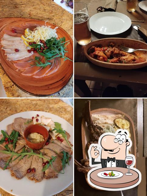 Еда в "Мускат"