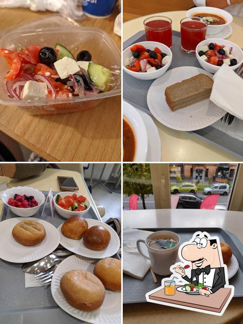 Блюда в "Колобке"