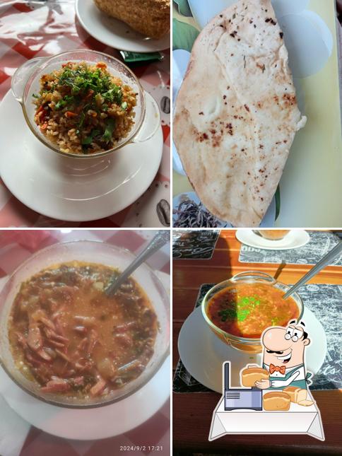 Чесночный хлеб в "Нани"