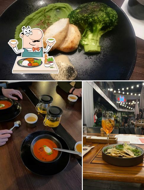 Еда в "Cafe 5. Underdog"