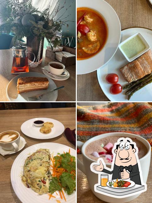 Еда в "V.I.P. Кофейне"