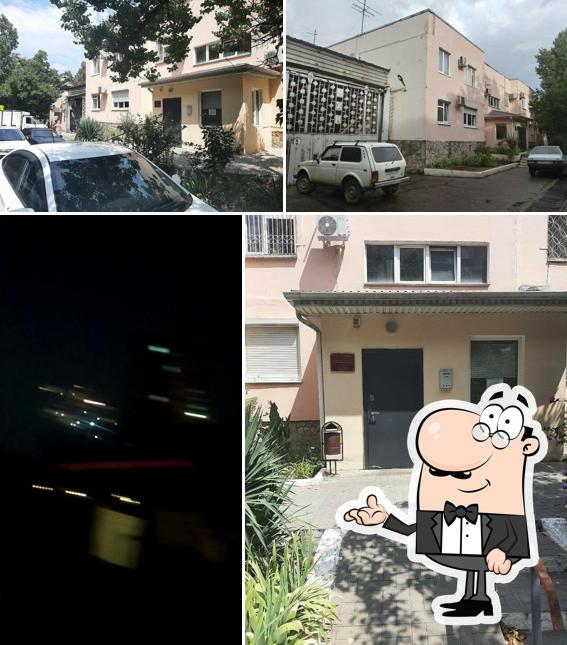 Взгляните на это изображение, где видны внутреннее оформление и внешнее оформление в Новоросхлебкондитер