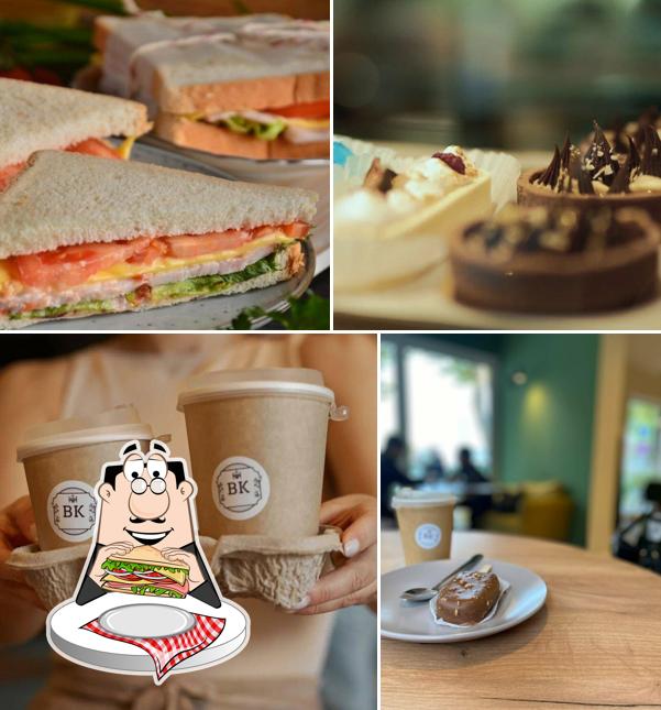 Клубные сэндвичи в "Веранда кофе"