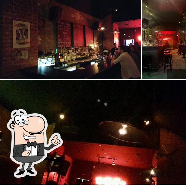 Интерьер "Gypsies & Jews"