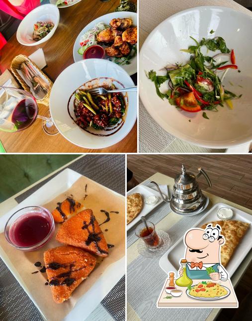 Еда в "Чистых Прудах"