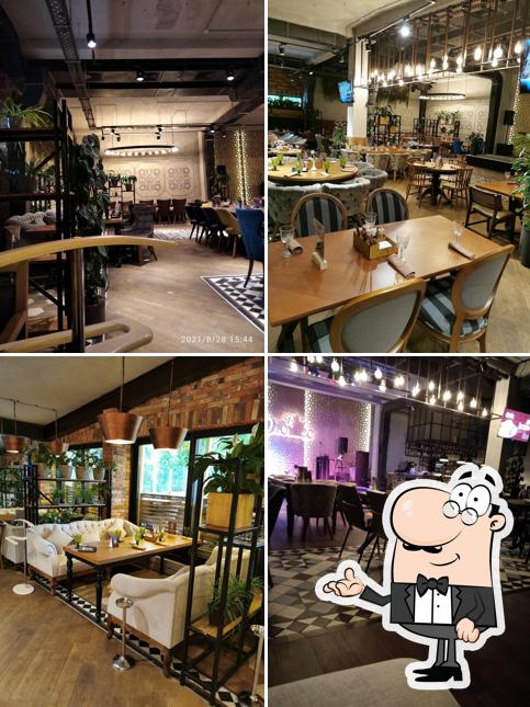 Посмотрите на внутренний интерьер "Дюшес"