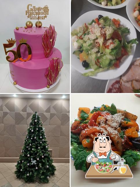 Греческий салат в "Ратуша"