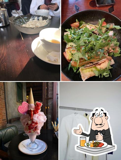 Блюда в "Mickey & Monkeys"